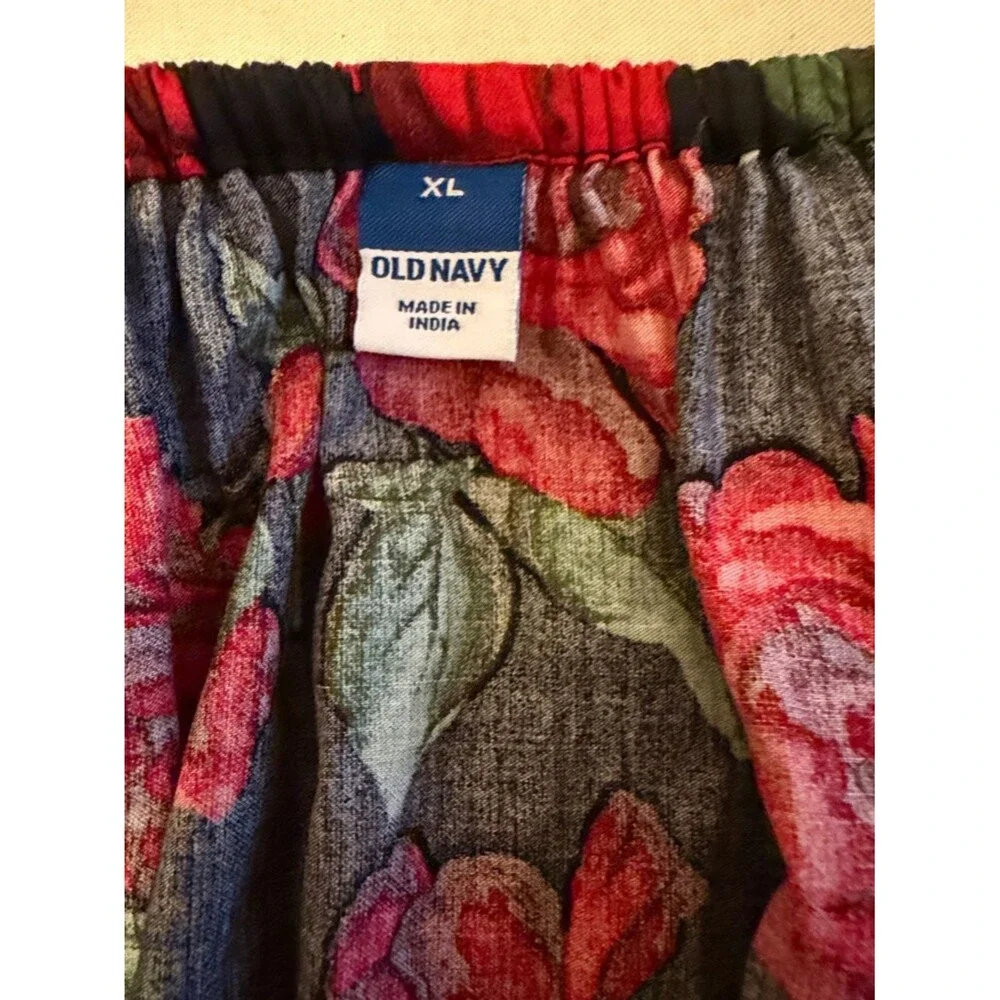 Old Navy Floral Smocked Babydoll Top XL Red Rose Print Puff Sleeve Boho